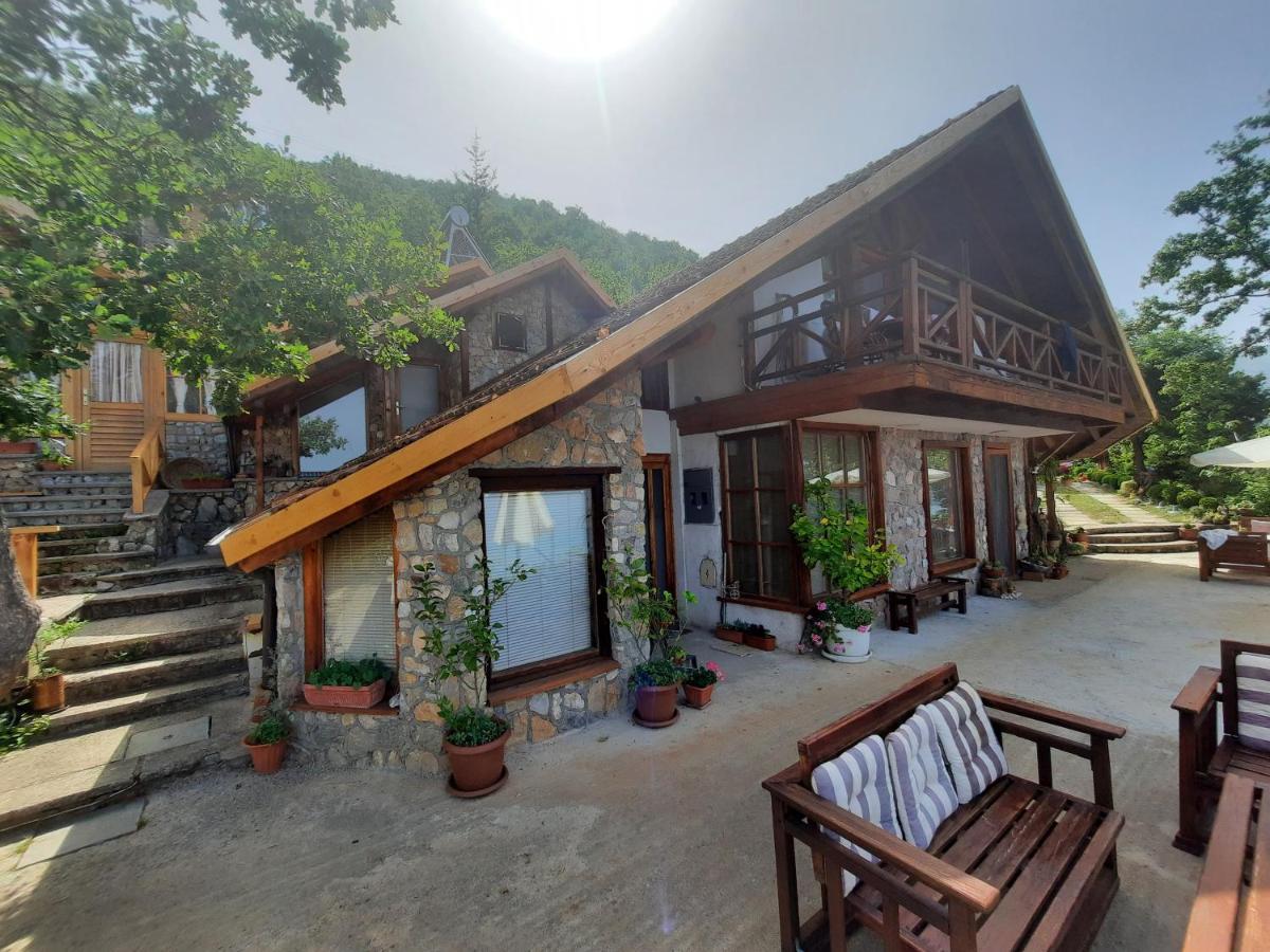 Robinson Sunset Guest House Lagadin Ngoại thất bức ảnh