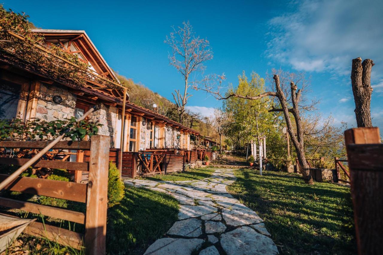 Robinson Sunset Guest House Lagadin Ngoại thất bức ảnh