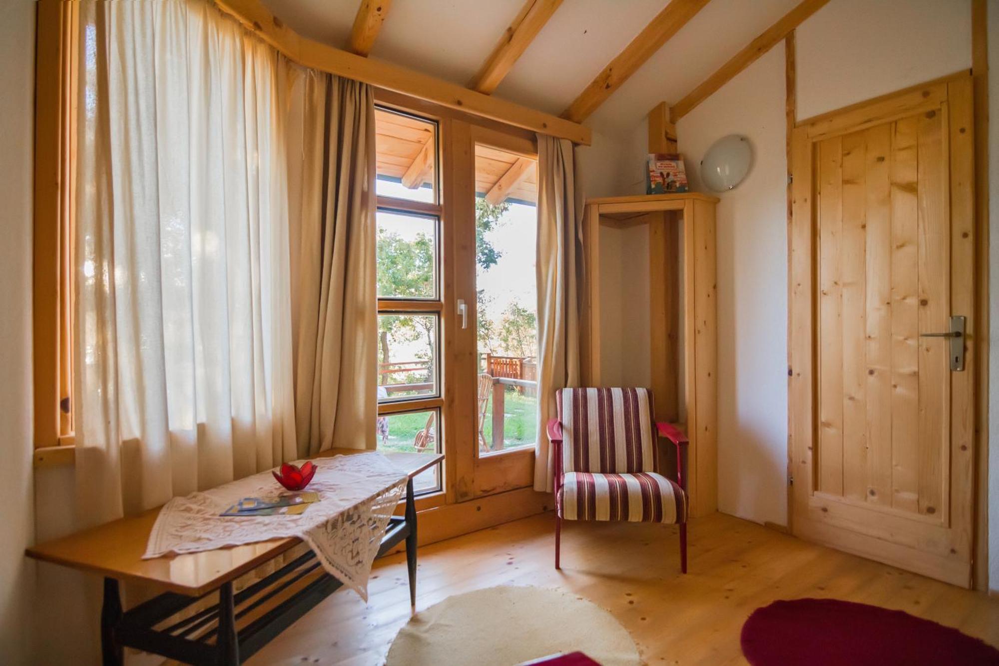 Robinson Sunset Guest House Lagadin Phòng bức ảnh