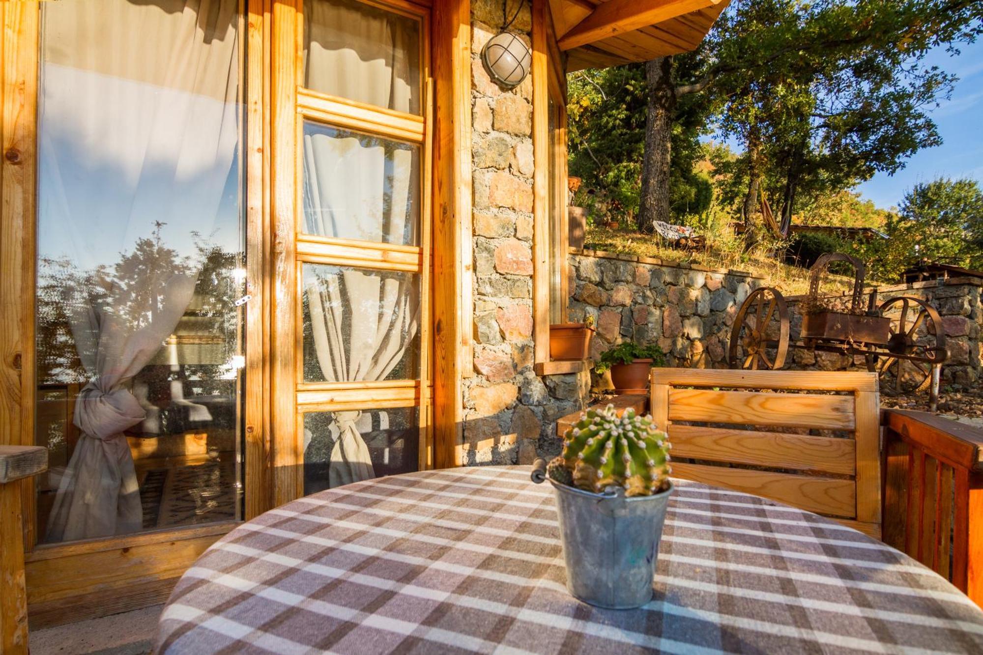 Robinson Sunset Guest House Lagadin Ngoại thất bức ảnh