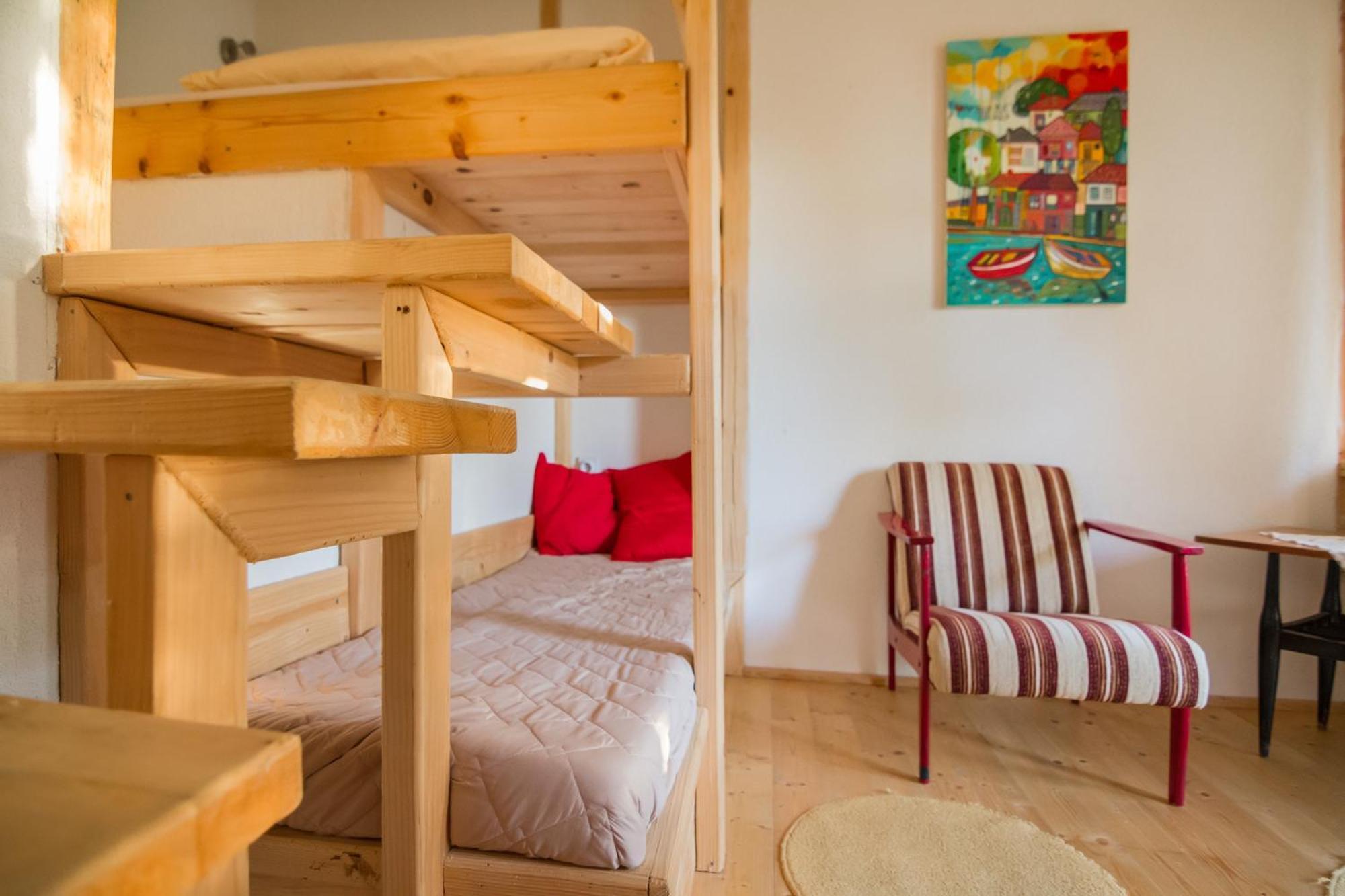 Robinson Sunset Guest House Lagadin Phòng bức ảnh