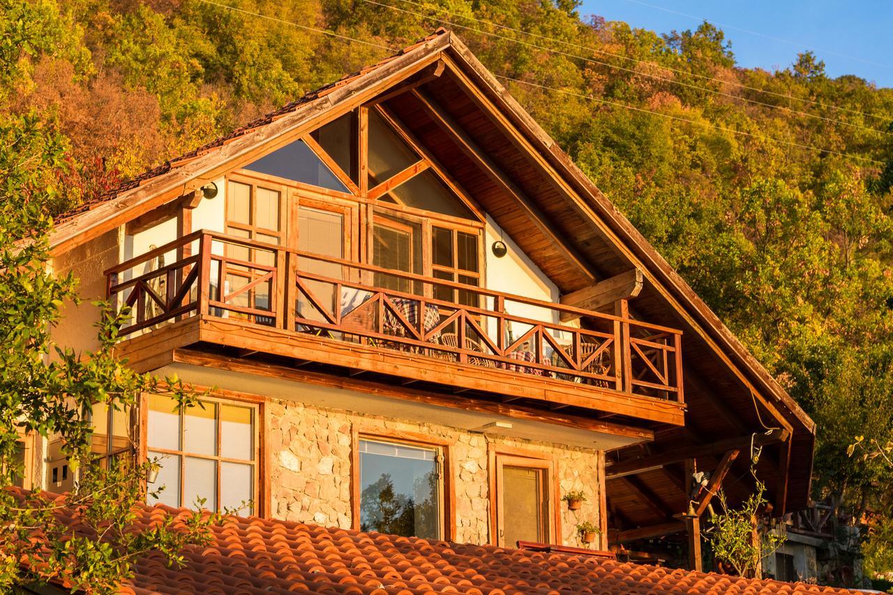 Robinson Sunset Guest House Lagadin Ngoại thất bức ảnh